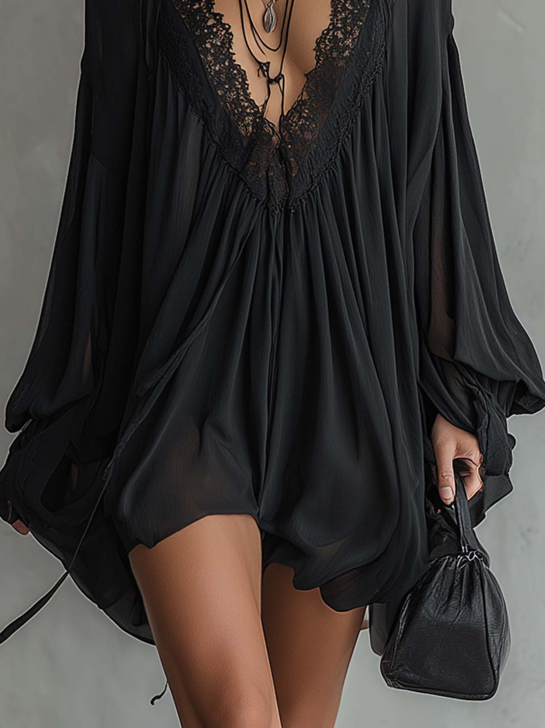 Cassandre | Mini Black Dress