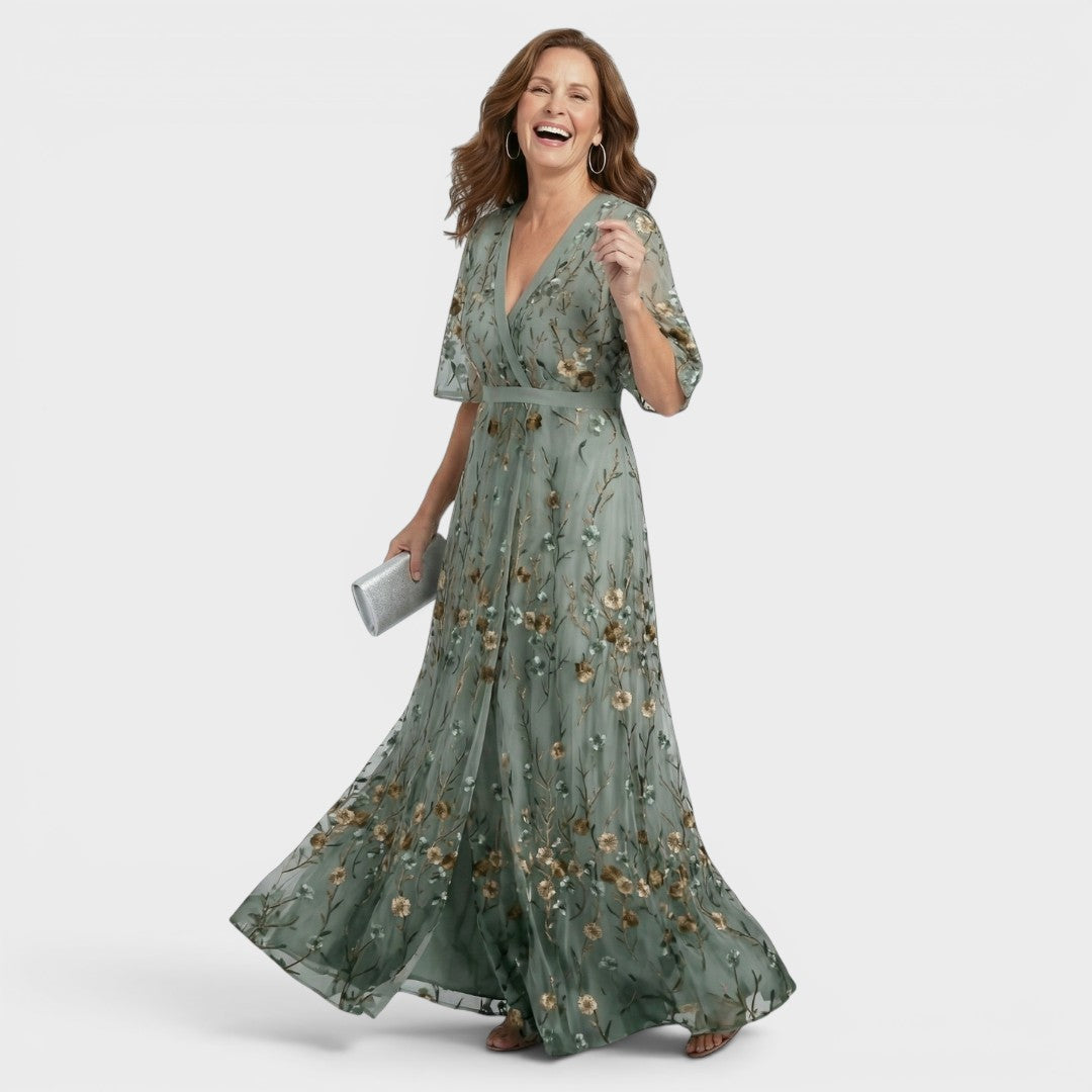 Daniela | Flowing Halter Maxi Dress