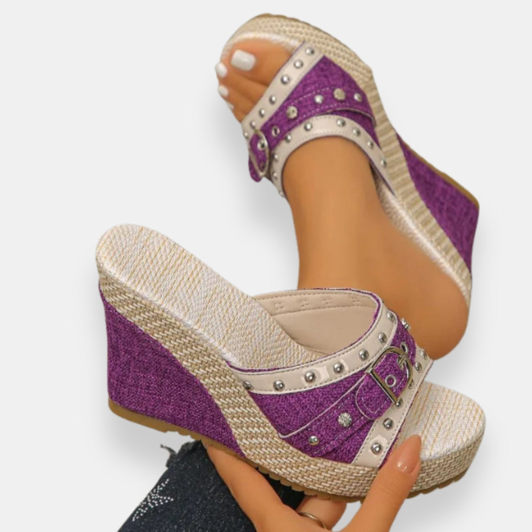 Pelvinde | Comfortable Summer Sandal