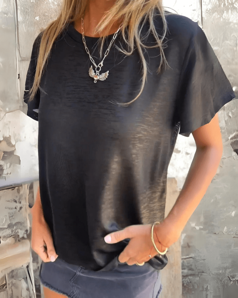 Melanie | Graceful Sleeve Tee