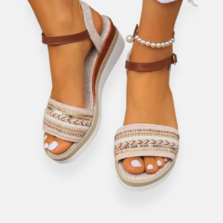 Dacie | Comfortable Summer Sandal