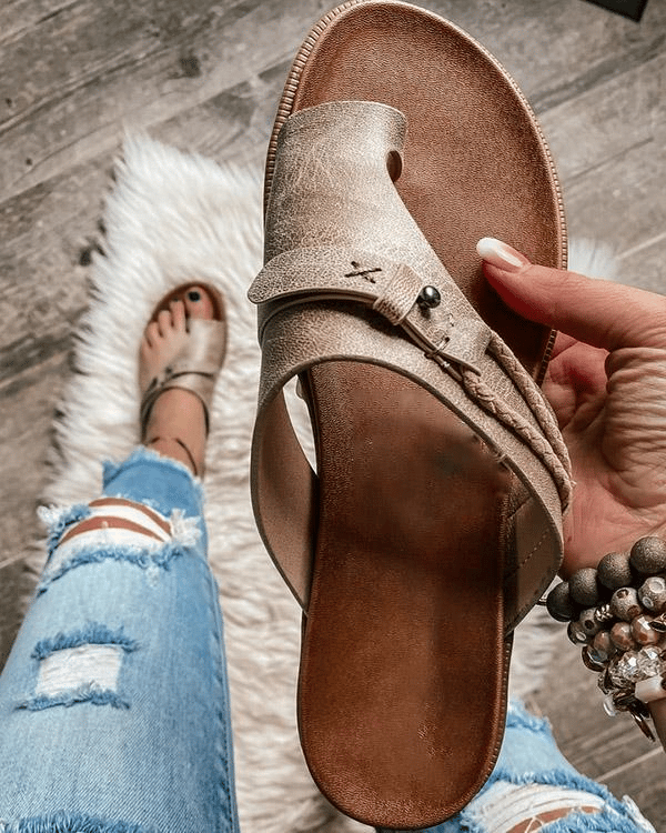 Delia | Cushioned Sandals