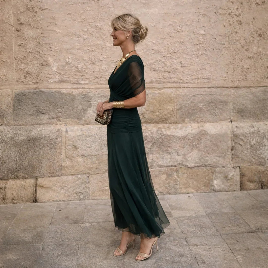 Marlowe | Effortless Green Midi Dress