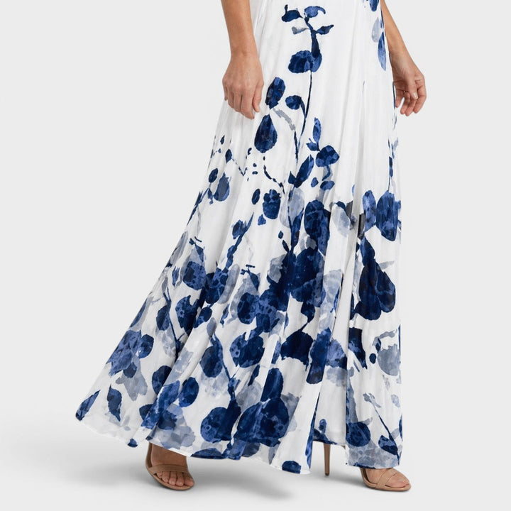 Daniela | Flowing Halter Maxi Dress