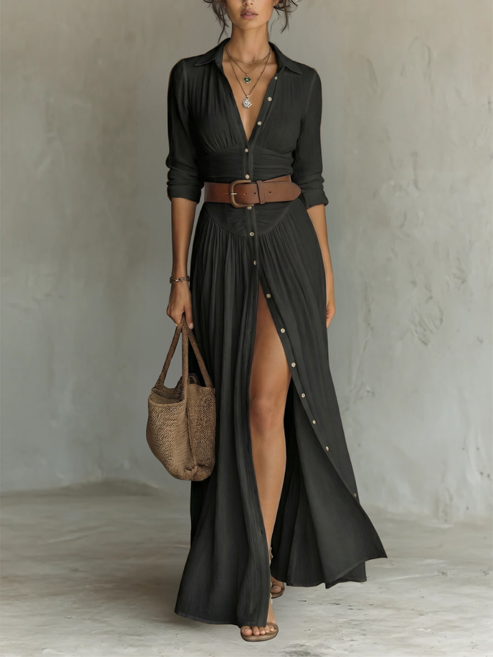 Helena | Langes Maxi-Kleid mit eingeschnittenem Kragen und langen Ärmeln
