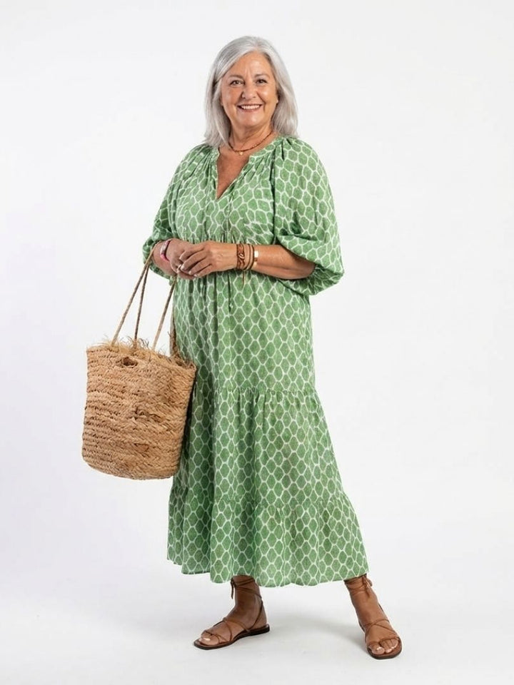 Apolline | Quiet V Neck Three Quarter Sleeve Midi Dress