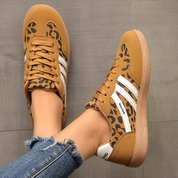 Della | Everyday Orthopedic Casual Sneakers