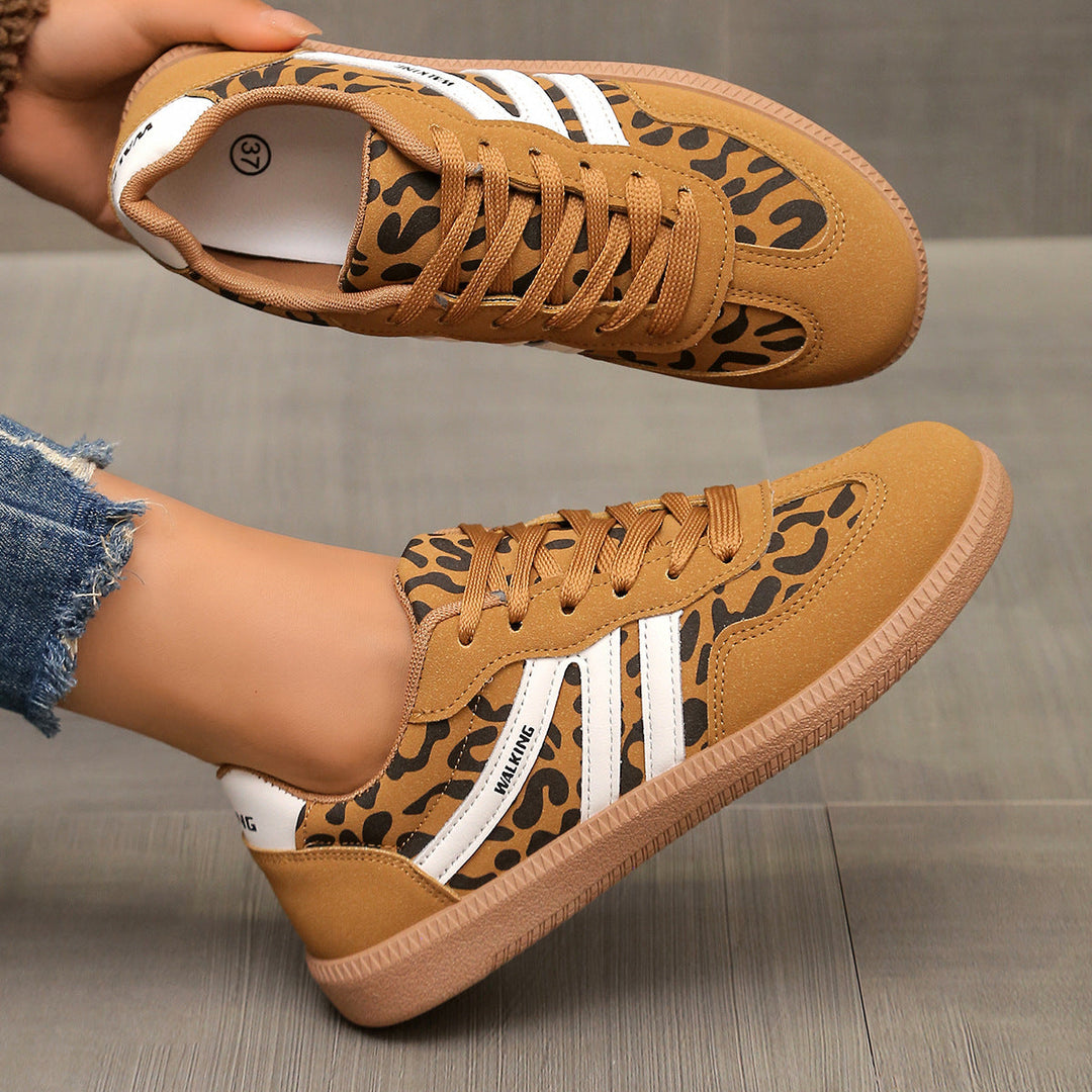 Della | Everyday Orthopedic Casual Sneakers