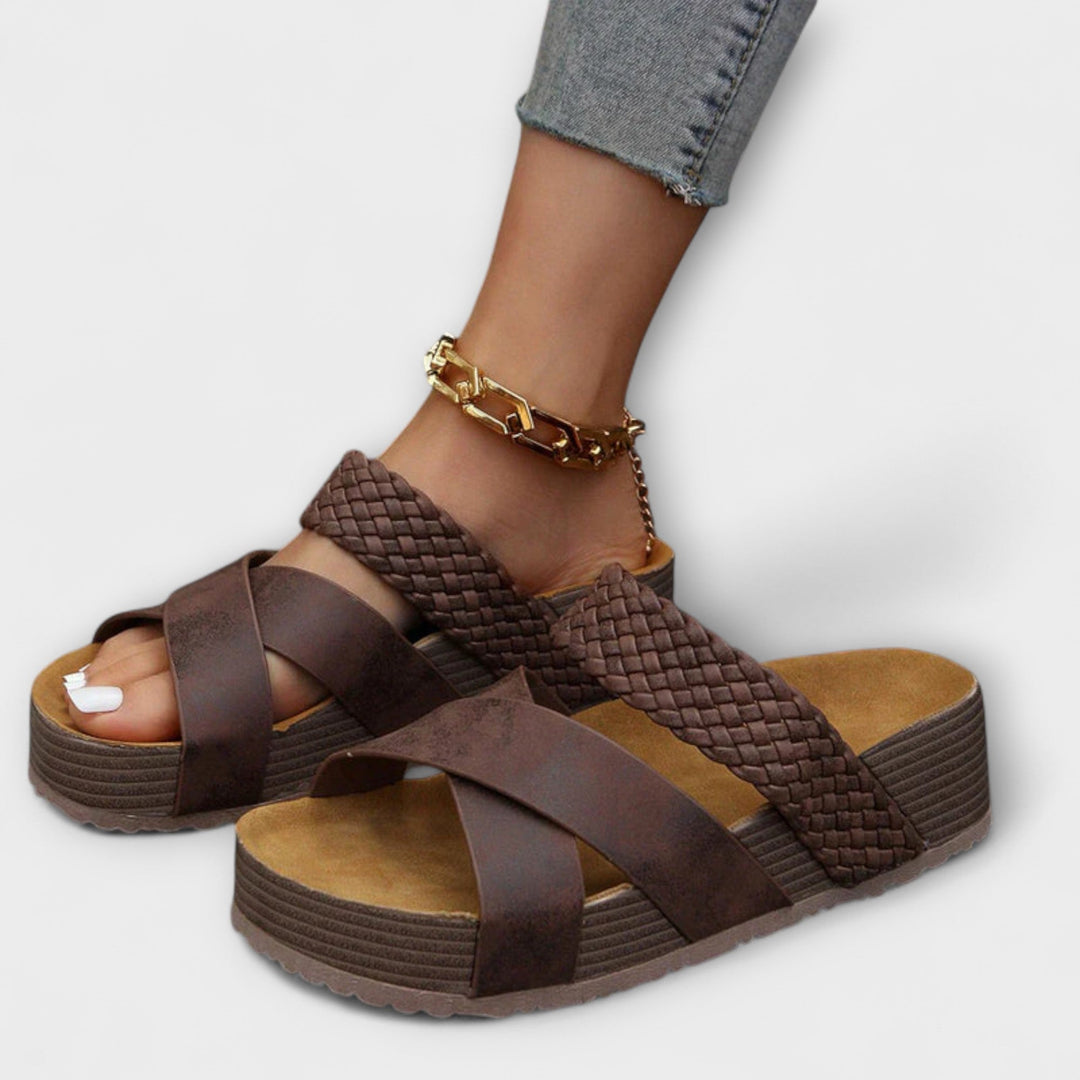 Ntiana | Comfortable Summer Sandal