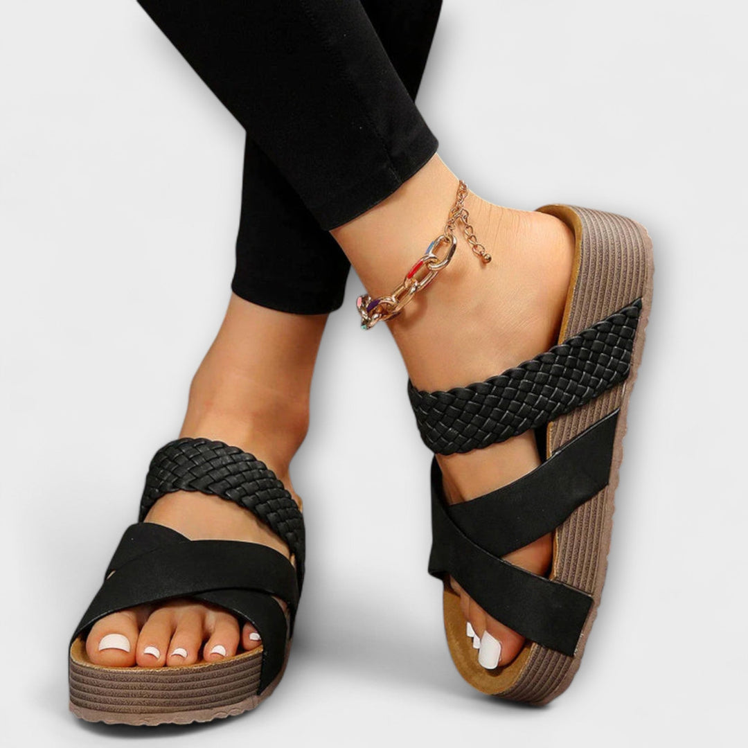 Ntiana | Comfortable Summer Sandal