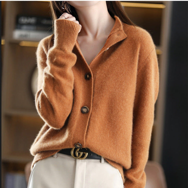 ELARA | Luxe Buttoned Sweater