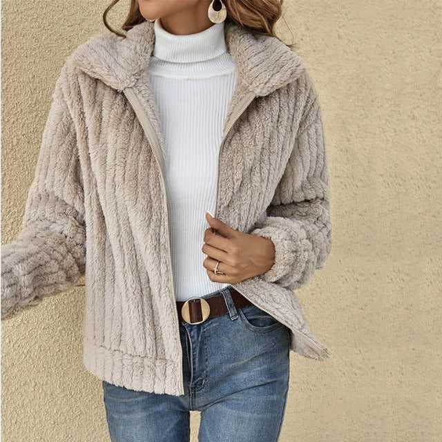 Delphine | Coat Peluche