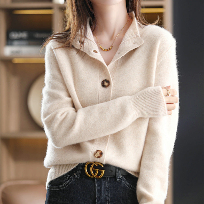 ELARA | Luxe Buttoned Sweater